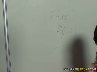 Curvy Noelle Easton sucking a big black cock - HD Video